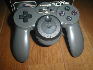 �Ή��\�t�g���e��R4�ȊO�̑Ή��\�t�g�͒m��Ȃ�