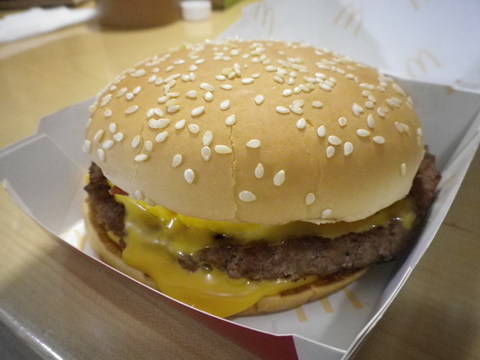 �ʐ^�B���ĂȂ��ŐH�ׂĂˁ�